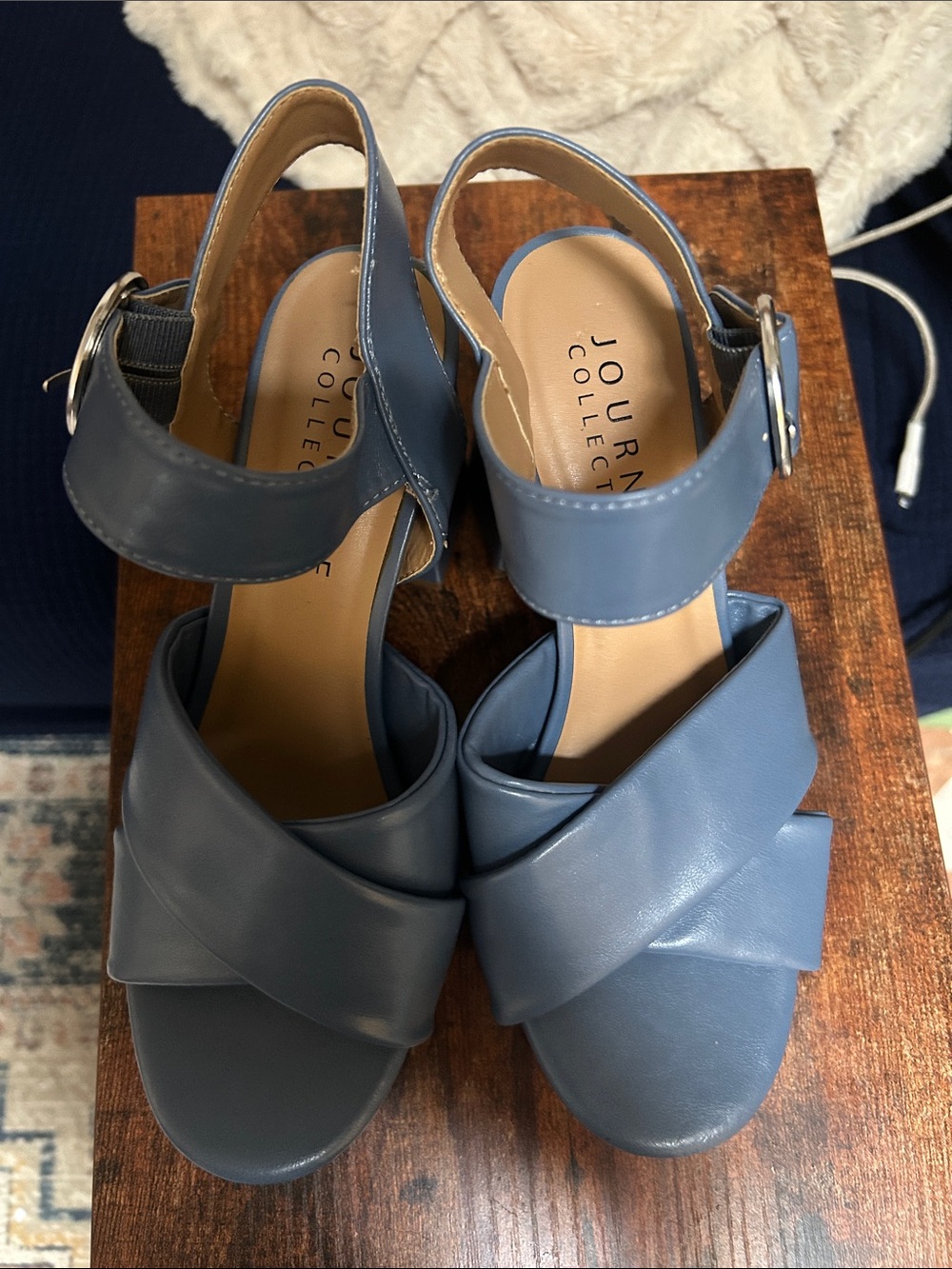 NWOB Journee Collection Slate Blue Crossband Slingback Heels - size 7